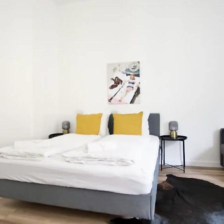 Standard Apartment by Hi5 - Rákóczi 23 Studio Budapeste Exterior foto